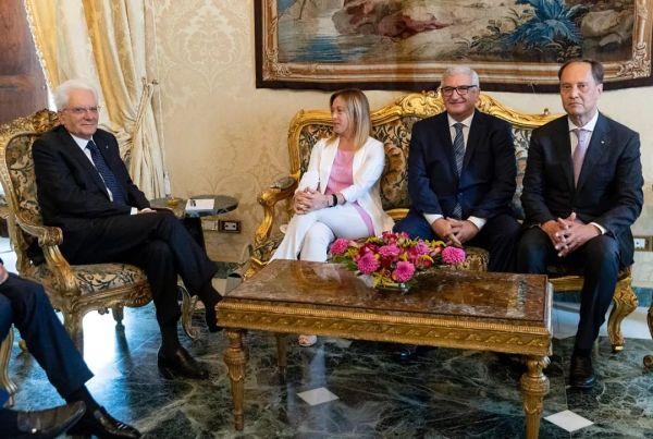 意大利政府最新規(guī)定,意大利政府最新規(guī)定的深度解析，某觀點(diǎn)闡述