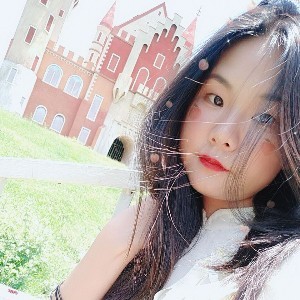 曉可的日常歡樂(lè)與友情紐帶