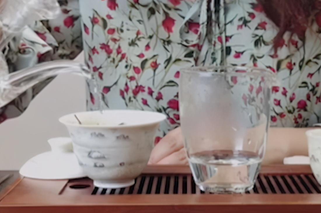 最新奶白茶品種,最新奶白茶品種，背景、影響與地位