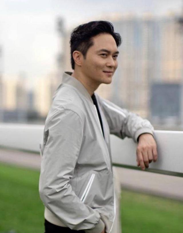 張智霖新動態(tài),張智霖新動態(tài)，揭示其影響及各方觀點