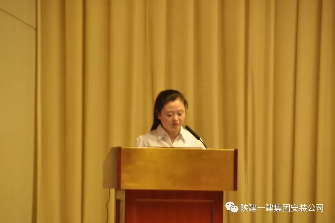 演員丁珊珊,演員丁珊珊，從舞臺到人生，變化帶來自信與成就感的旅程