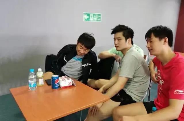 馬龍與許昕的巔峰對(duì)決，2025年比賽視頻重磅呈現(xiàn)——高科技賽場(chǎng)上的精彩瞬間